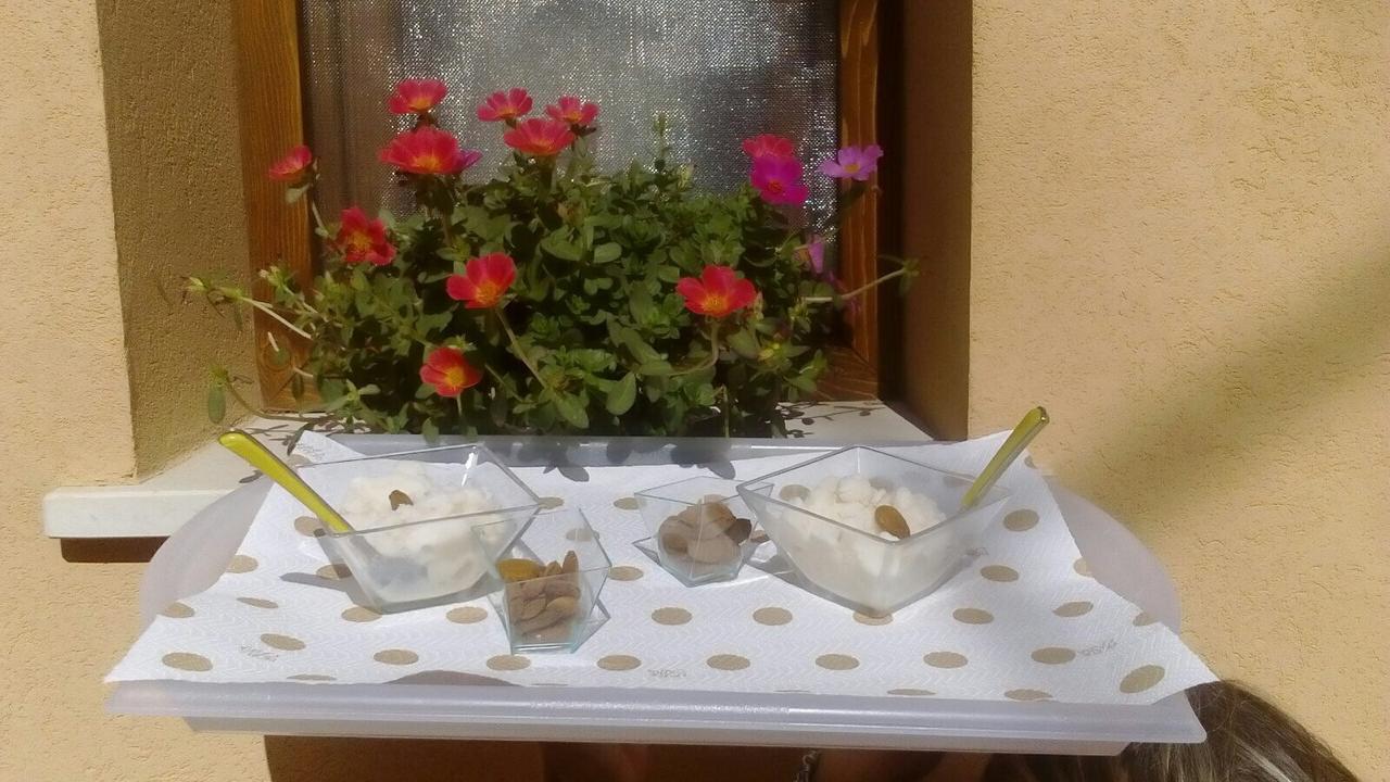 Abbraccio Del Carrubo Bed & Breakfast Scicli Luaran gambar